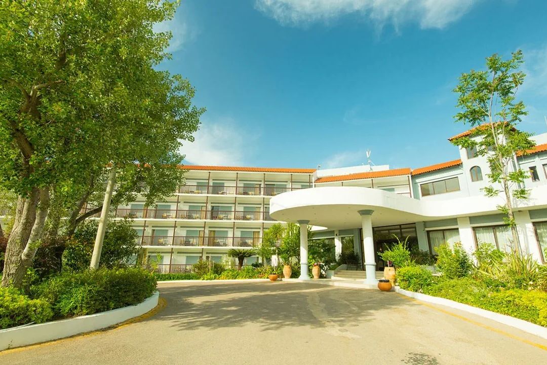 Golden Coast - budynek główny