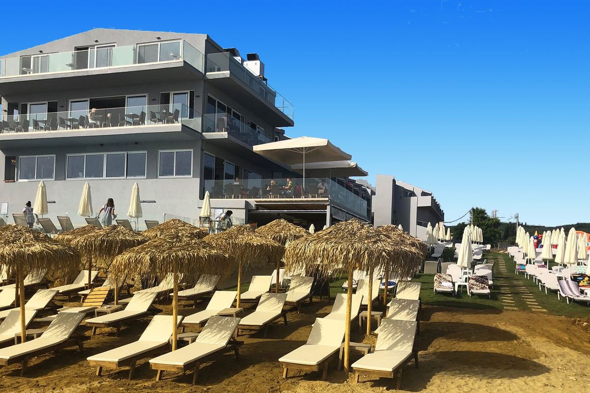 Golden Coast Family Resort - budynek główny