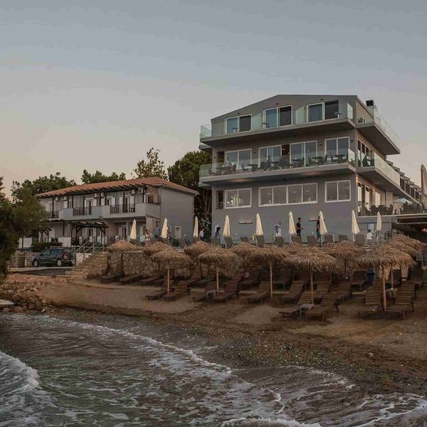 Golden Coast Resort