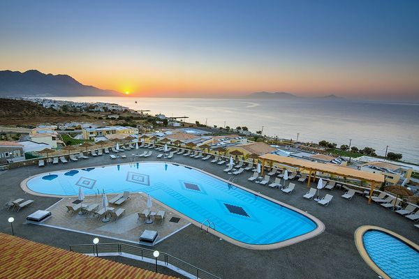 Grand Blue Beach