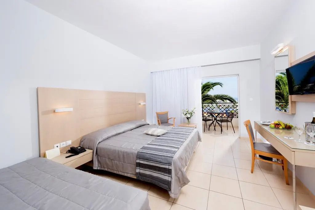 Grand Holiday Resort - pokój