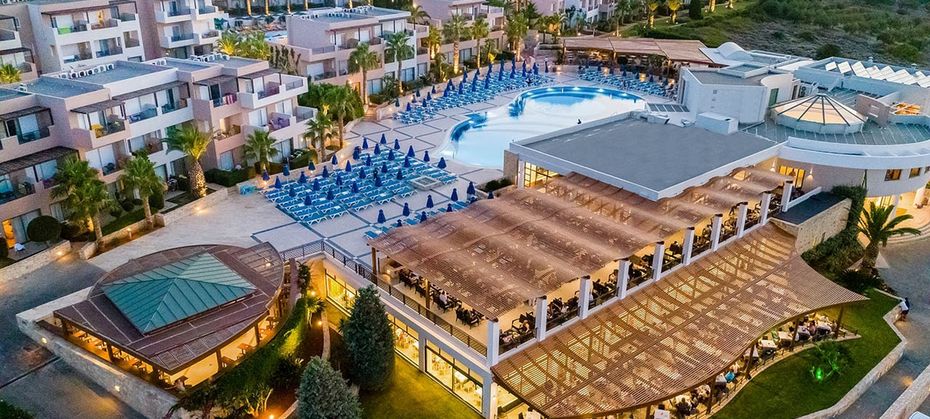 Grand Holiday Resort