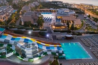 Grand Holiday Resort