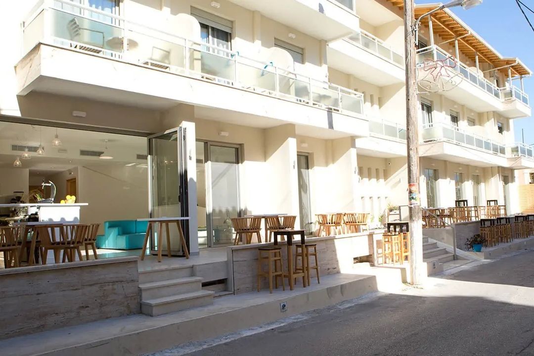 Grand Theoni Suites and Spa - obiekt