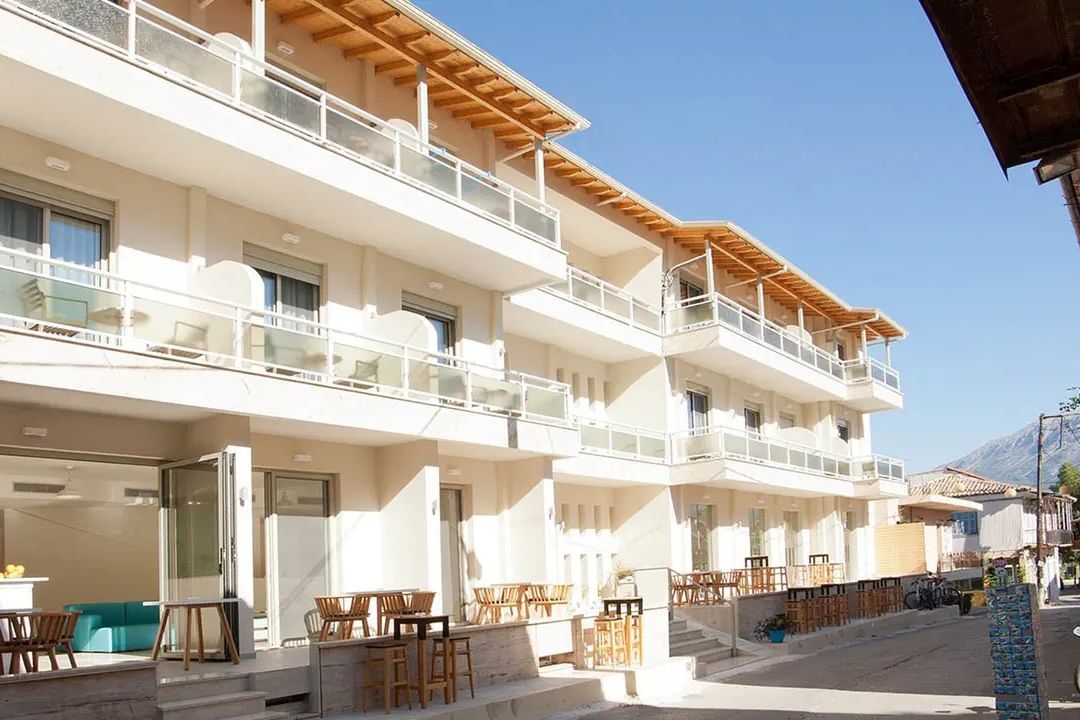 Grand Theoni Suites and Spa - obiekt