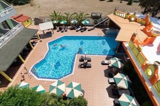 Grecian Fantasia Resort