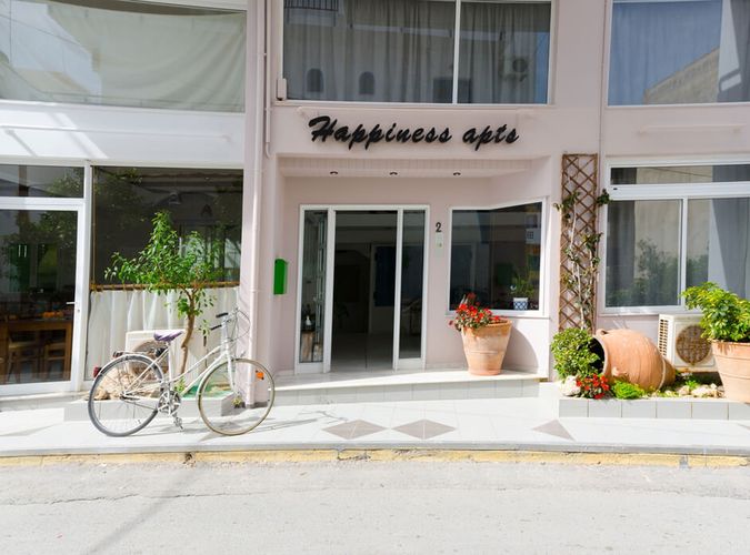 Happiness Apartments