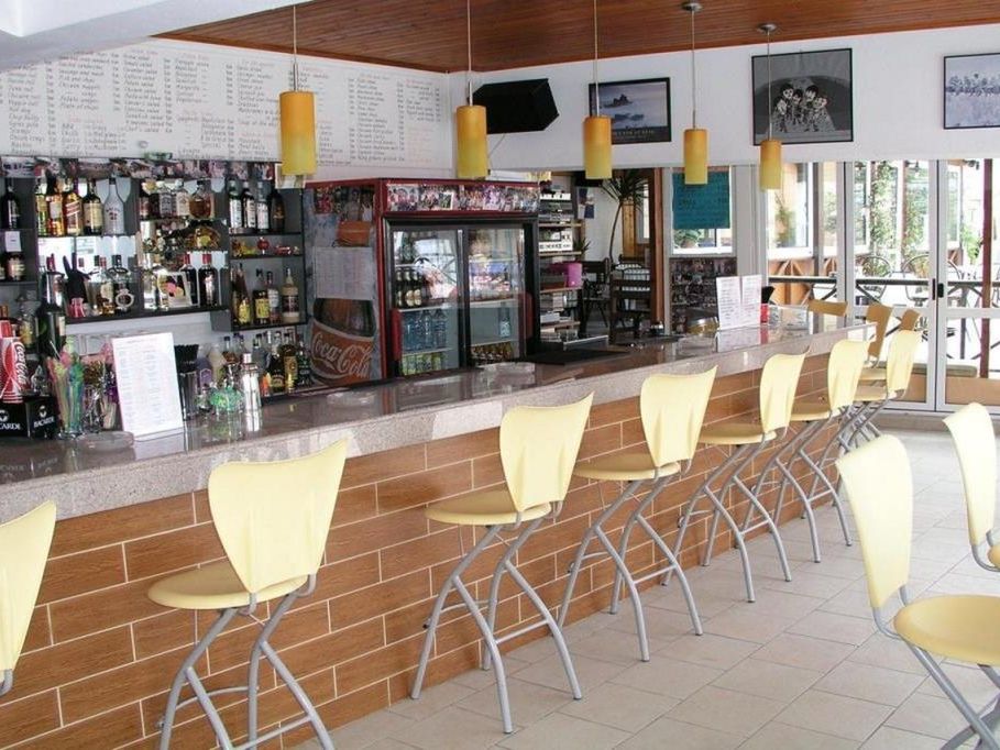 drink bar