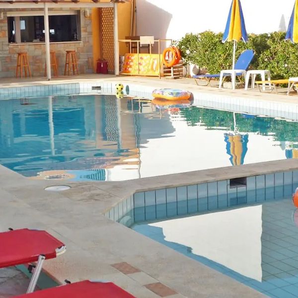 Haris Apartaments (Kokkini Hani)