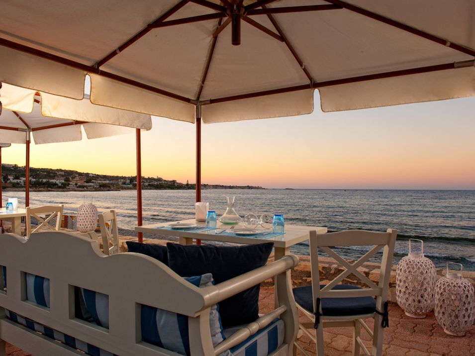 teren hotelu, restauracja, plaża