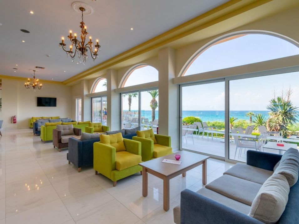 lobby bar