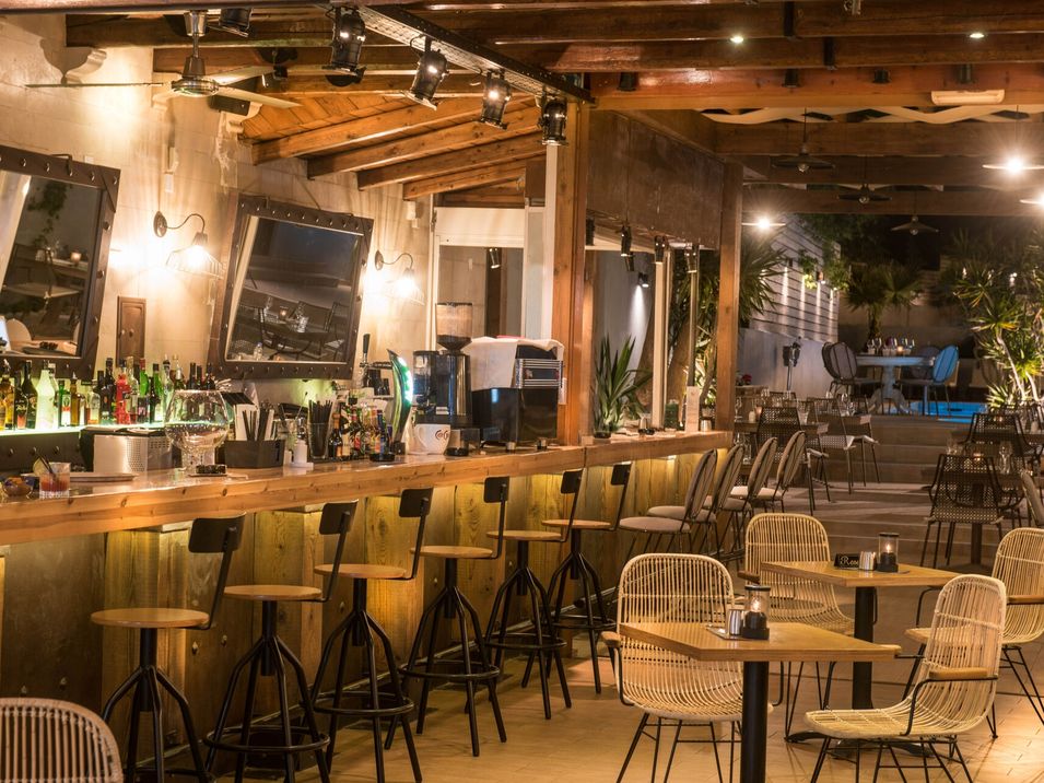 drink bar