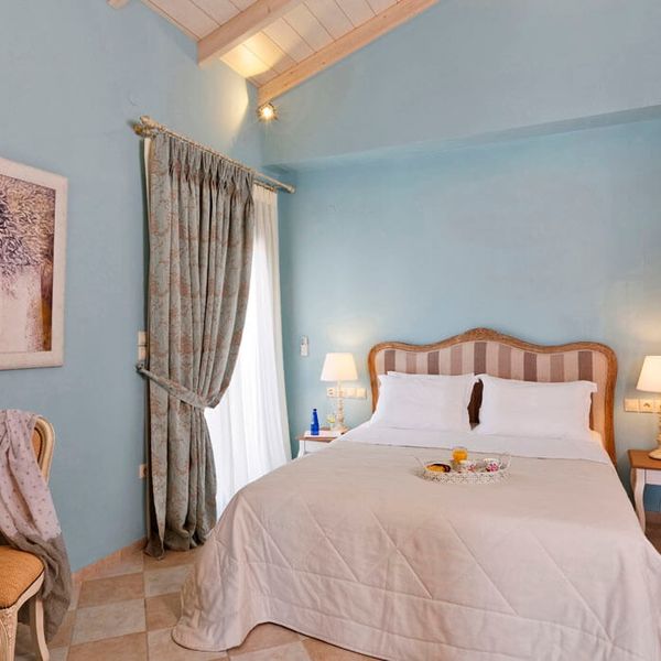 Ionia Suites