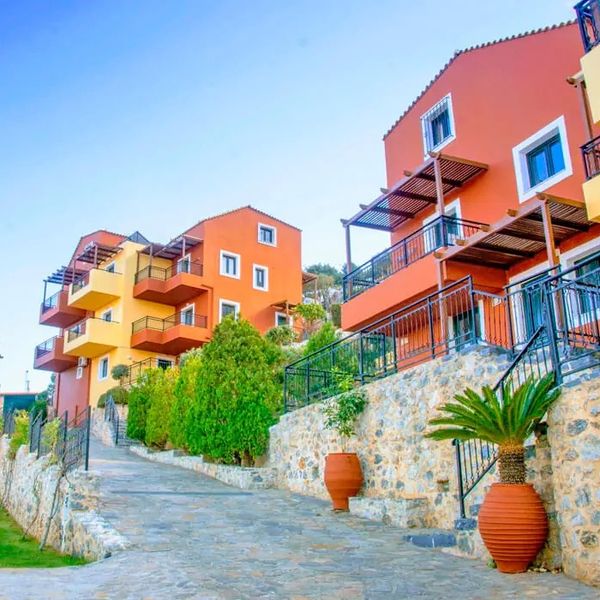 Ippoliti Village