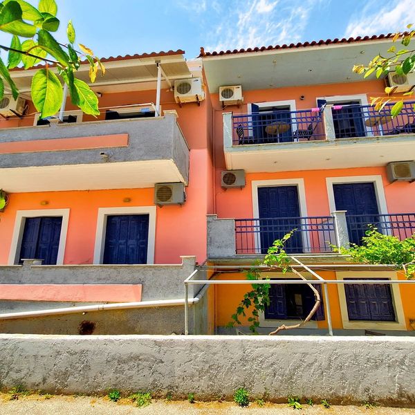 Hotel Irini Studios & Maisonnetes w Grecja (Lesbos) - oferta last minute