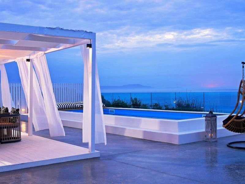 Isla Brown Chania (ex. Mr & Mrs White Crete)