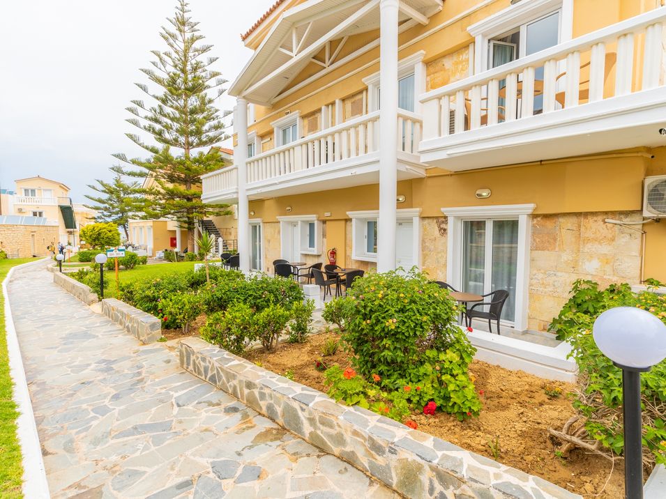 teren hotelu, wakacjepl
