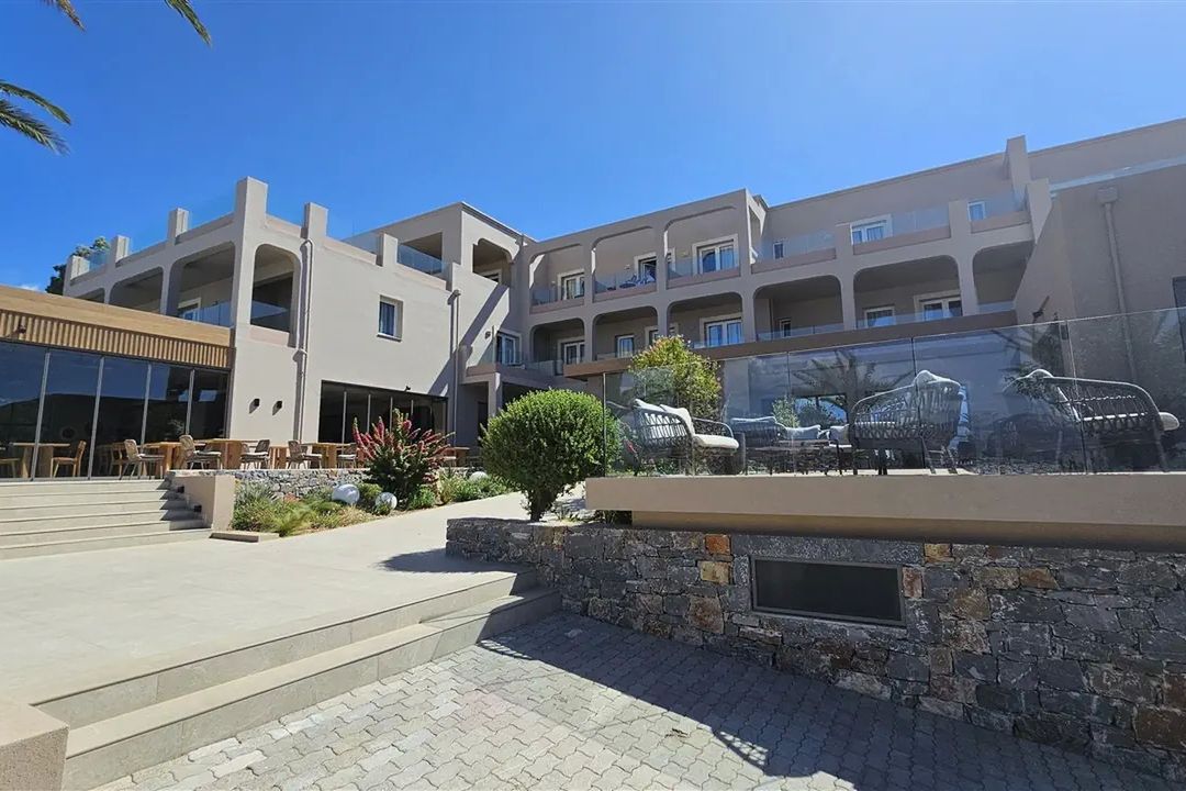 Kakkos Terra Blue - obiekt