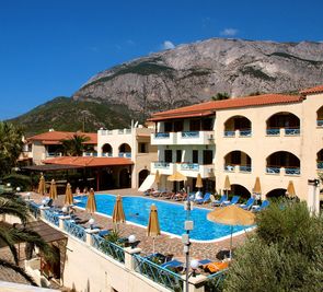 Kampos Village Resort