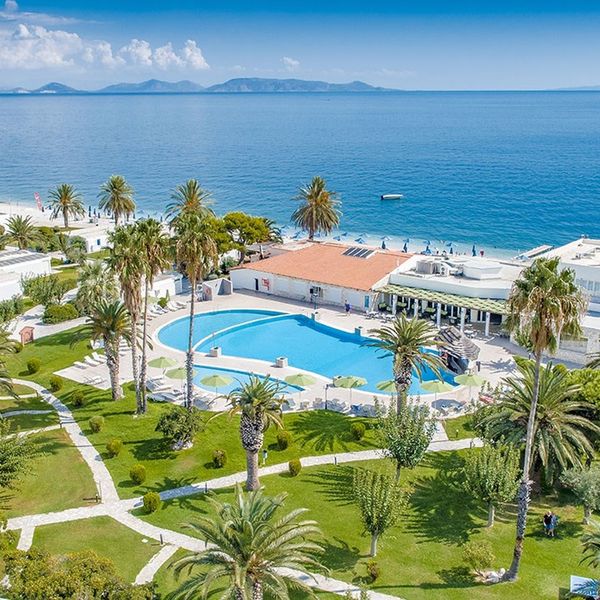 Hotel Kinetta Beach Resort