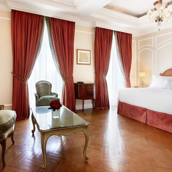 King George a Luxury Collection