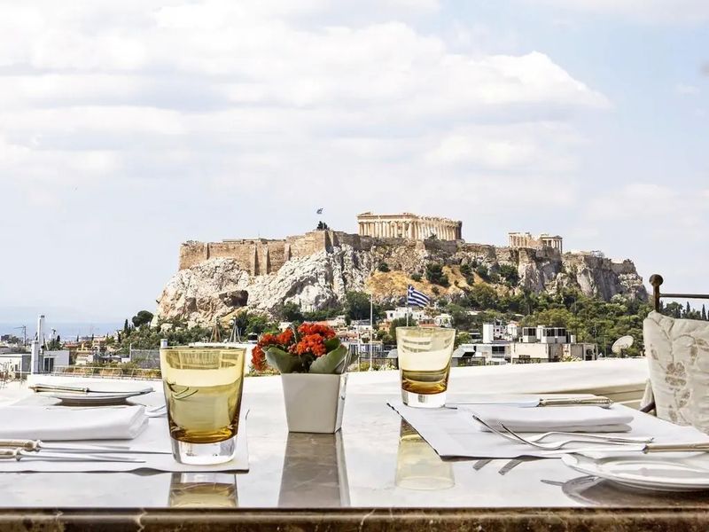 King George a Luxury Collection 5*