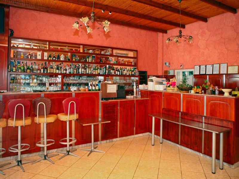drink bar