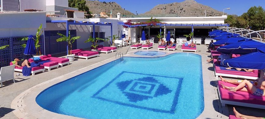 Kolymbia Bay Art