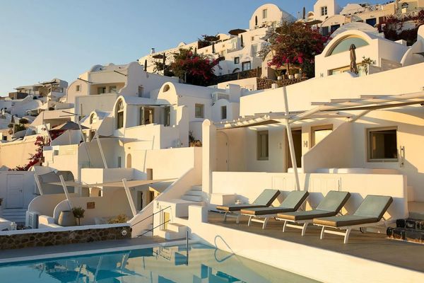 La Perla Villas and Suites