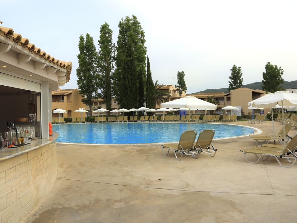 basen, drink bar, pool bar