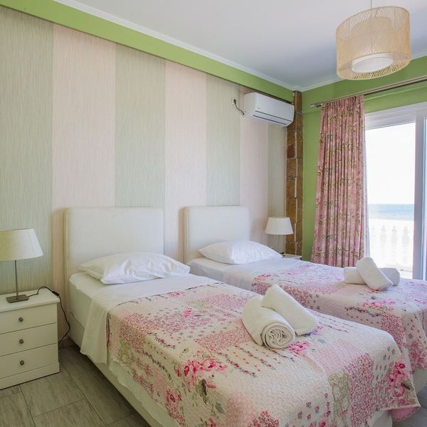 Laura Beach House