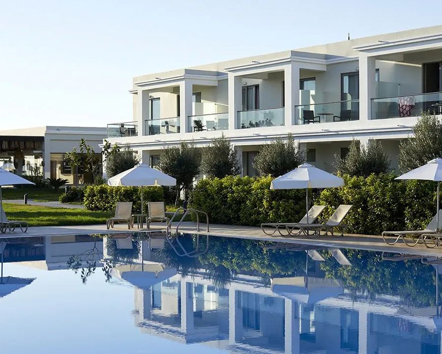 Levante Beach Resort By Playitas