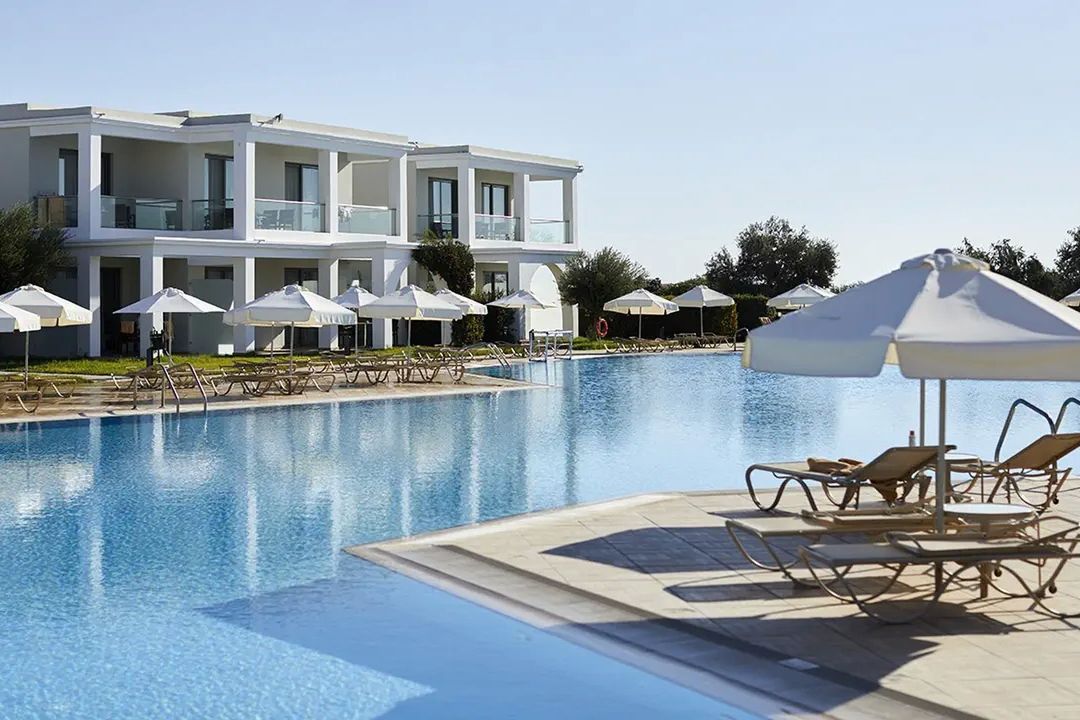 Levante Beach Resort By Playitas - obiekt