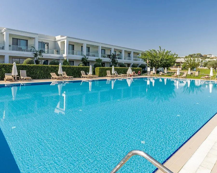 Levante Beach Resort By Playitas