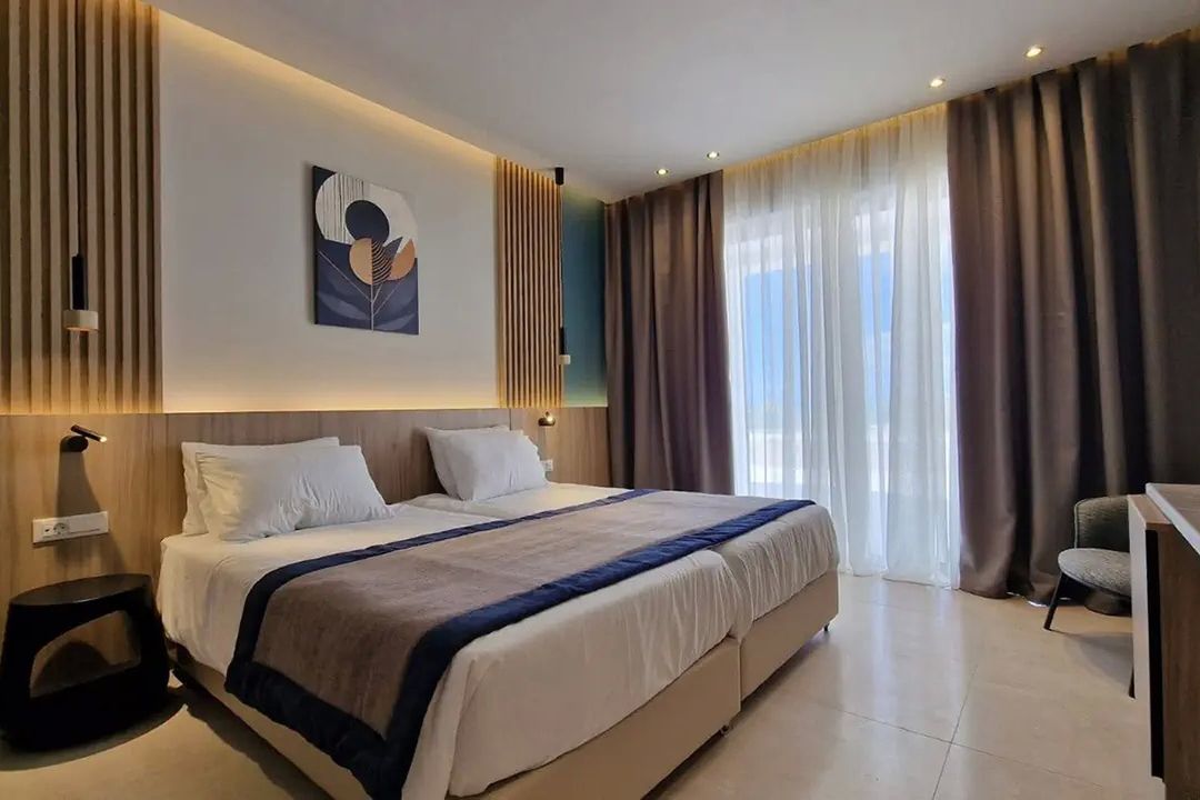 Levante Beach Resort By Playitas - pokój