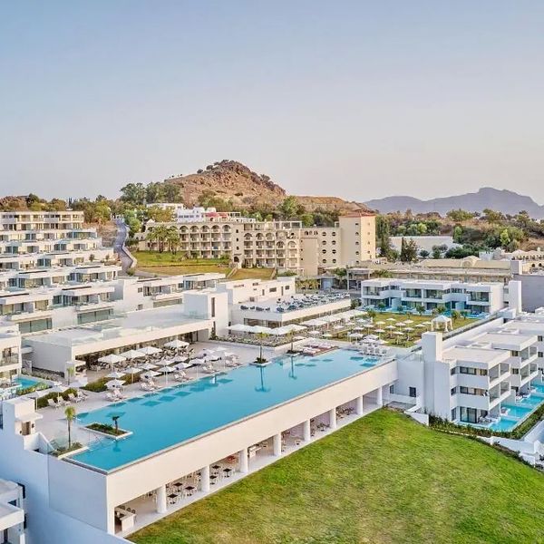 Lindos Grand Resort & Spa