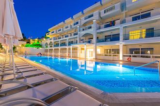 Lindos White Hotel Suites