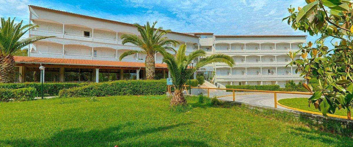 obiekt, teren hotelu