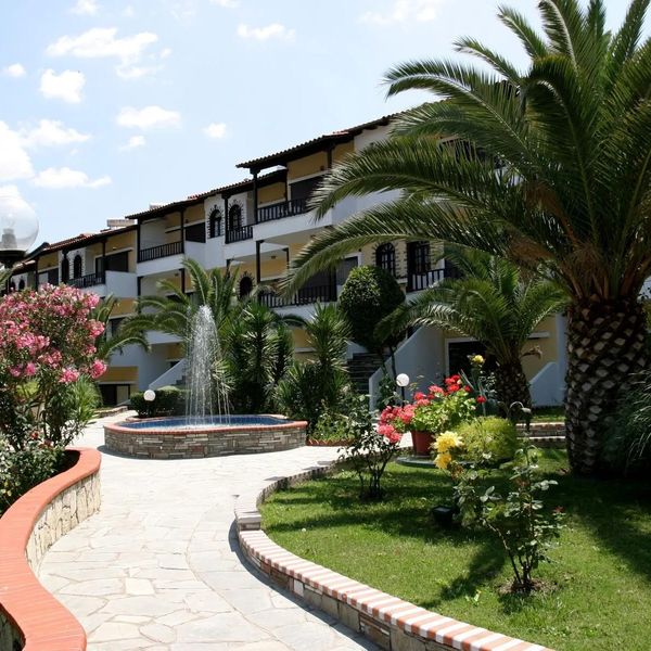 loli Village Hotel