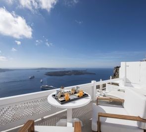 Luxury Aqua Suites Santorini