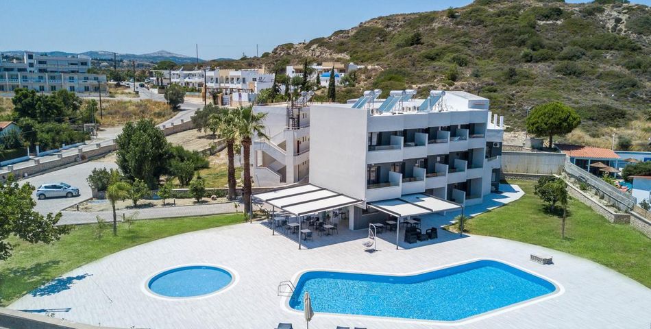 obiekt, teren hotelu, basen
