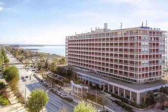 Makedonia Palace