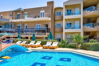 Maleme Mare Beachside