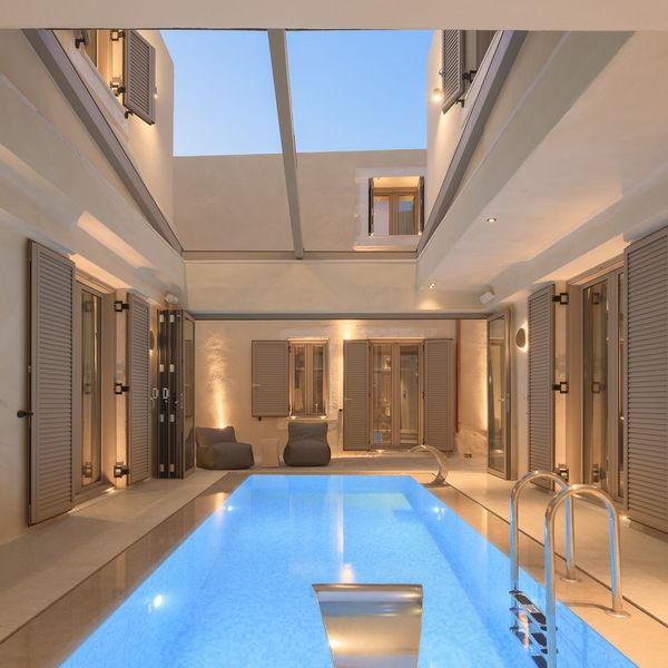 Manili Boutique Suites & Villas