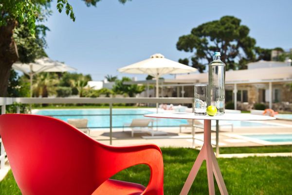 Brown Marathon Beach Resort