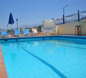 Maria Flora Apartments