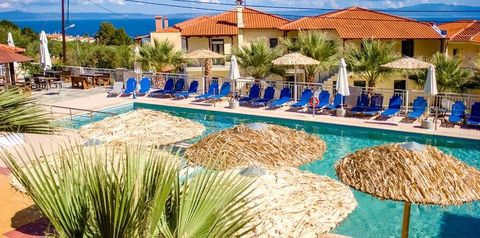 bungalowy, teren hotelu, basen
