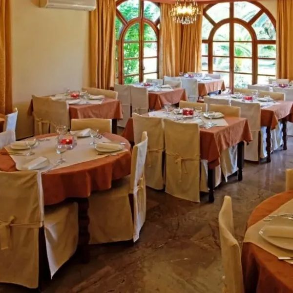 Milton (Corfu)