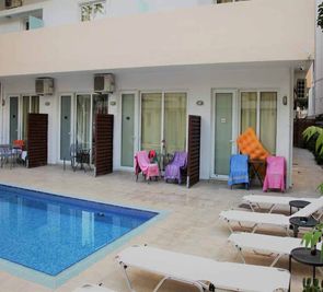 Mimosa Suites