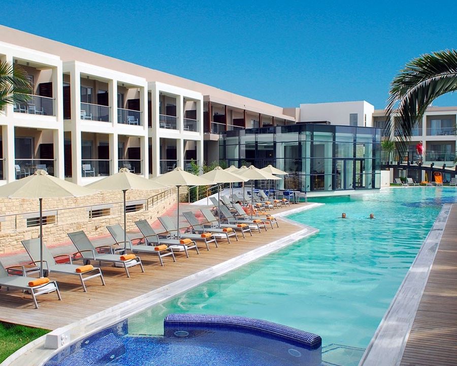 Minos Mare Royal
